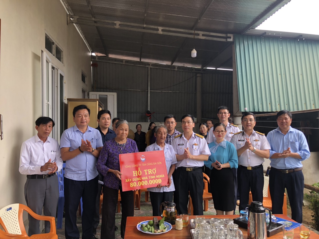 Tổng công ty Tân cảng Sài gòn hỗ trợ xây nhà ở cho hộ nghèo tại thôn Hoàng Dụ xã Kỳ Khang